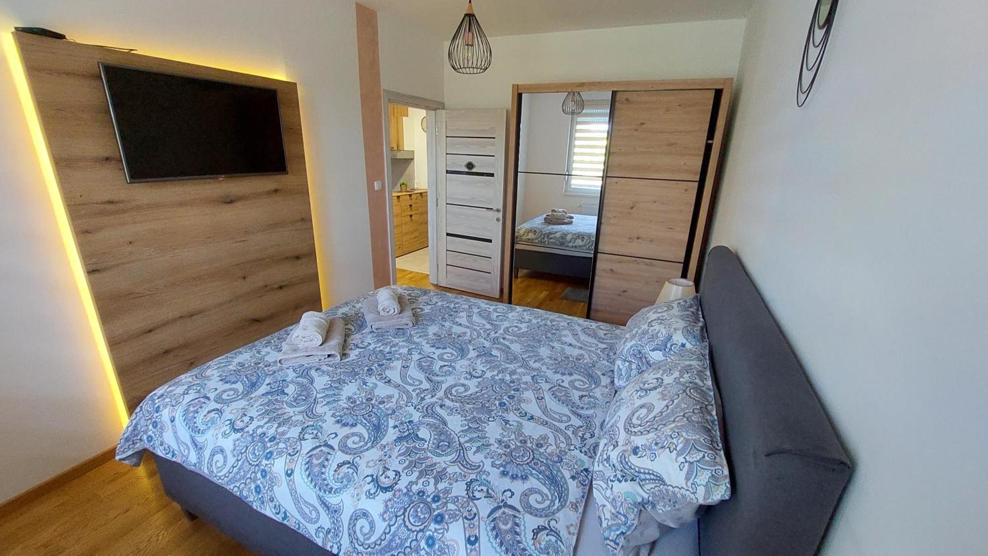 Apartman Ela Subotica Exterior foto