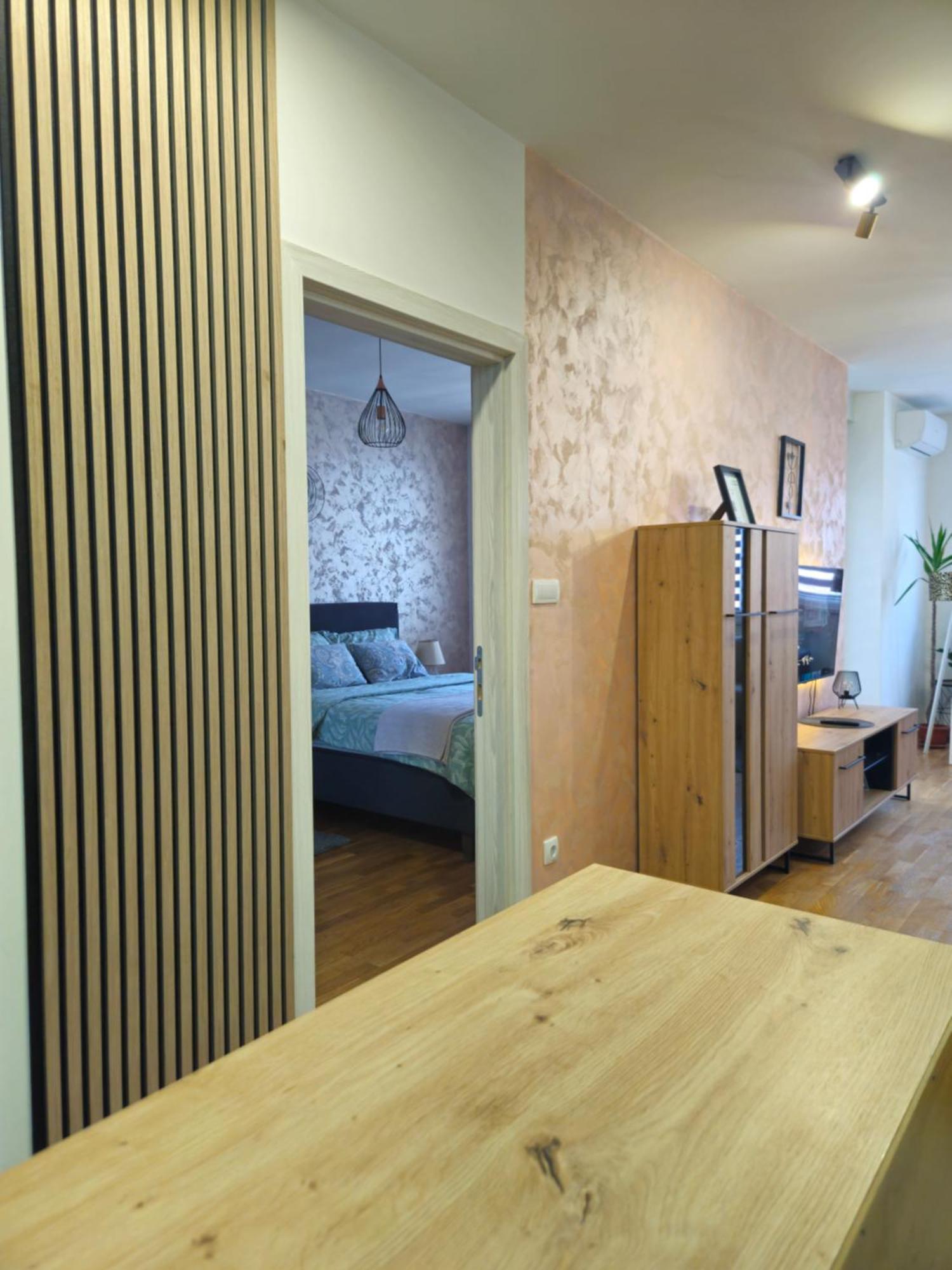 Apartman Ela Subotica Exterior foto